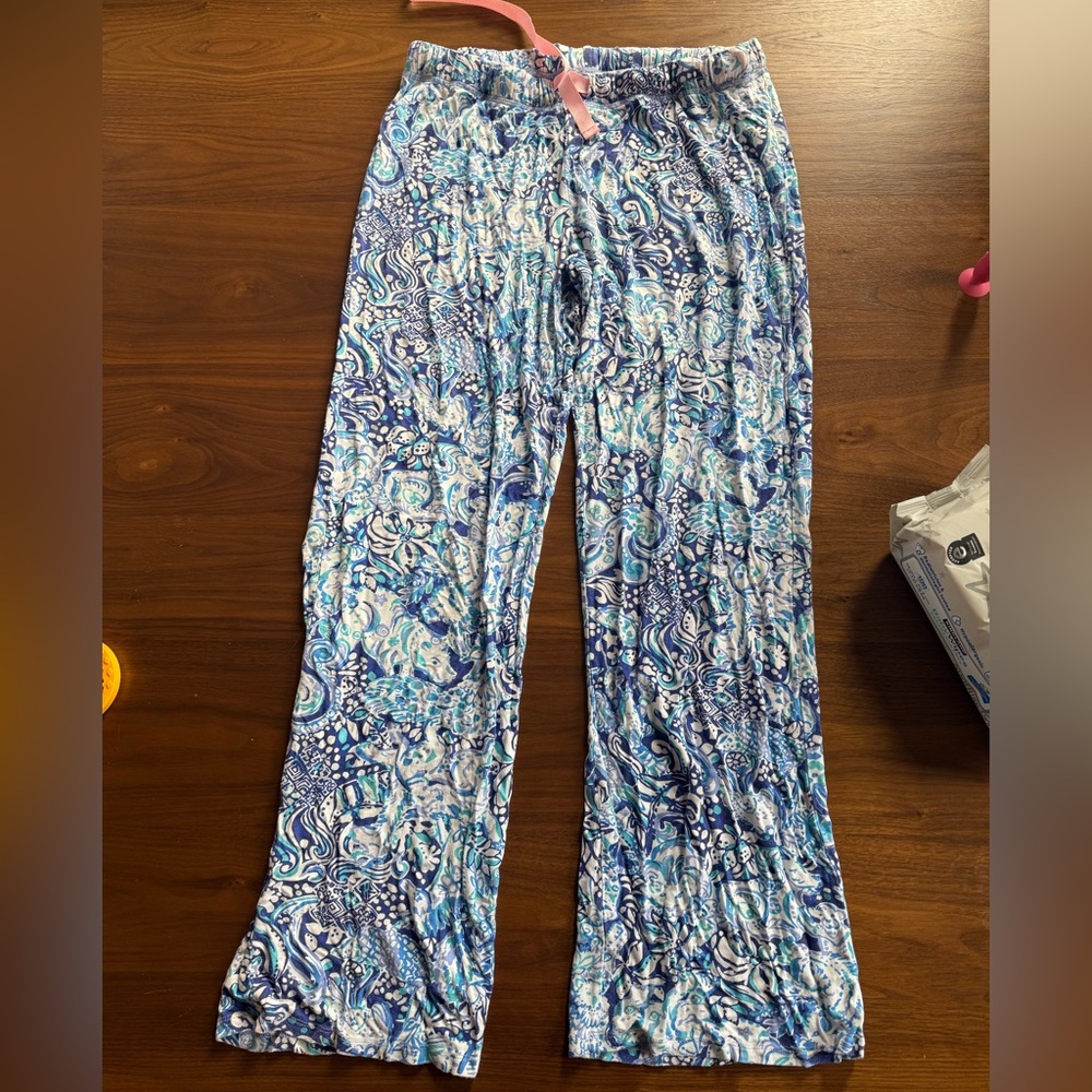 Lilly Pulitzer Blue and White Patterned Pajama Pants